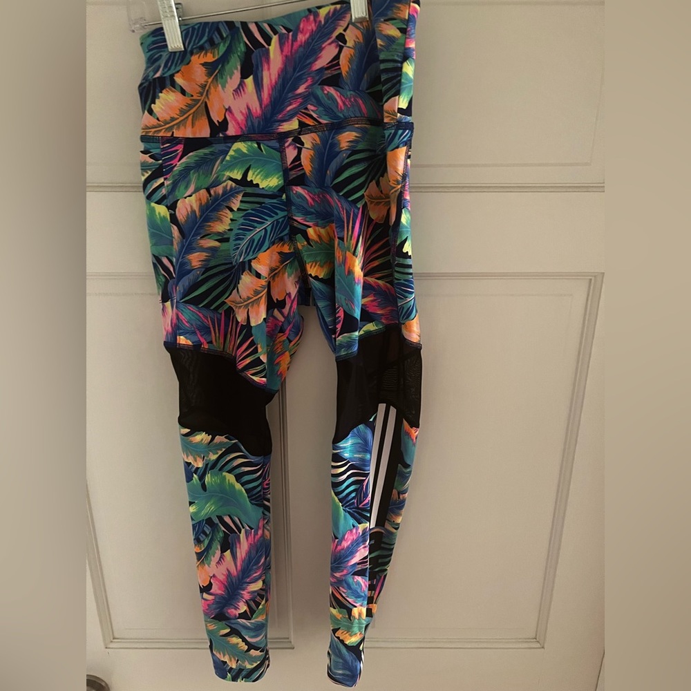 Pink high waisted work out leggings